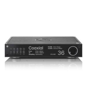 Hifi Rose RD160 DAC sett forfra med lys i display