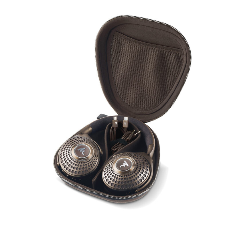 Focal-Bathys-MG Focal Bathys MG i bæreetui med tilbehør