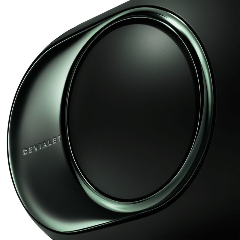 Devialet-Phantom-Ultimate-98-dB-Deep-Forest Devialet Phantom Ultimate 98 dB Deep Forest nærbilde av basselement