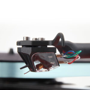 Rega-Ania-MC Rega Ania MC Pickup montert på en Rega platespiller