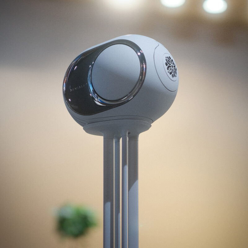 Devialet Phantom Ultimate 98 dB (Stereopar) + Devialet Tree høyttalerstativer