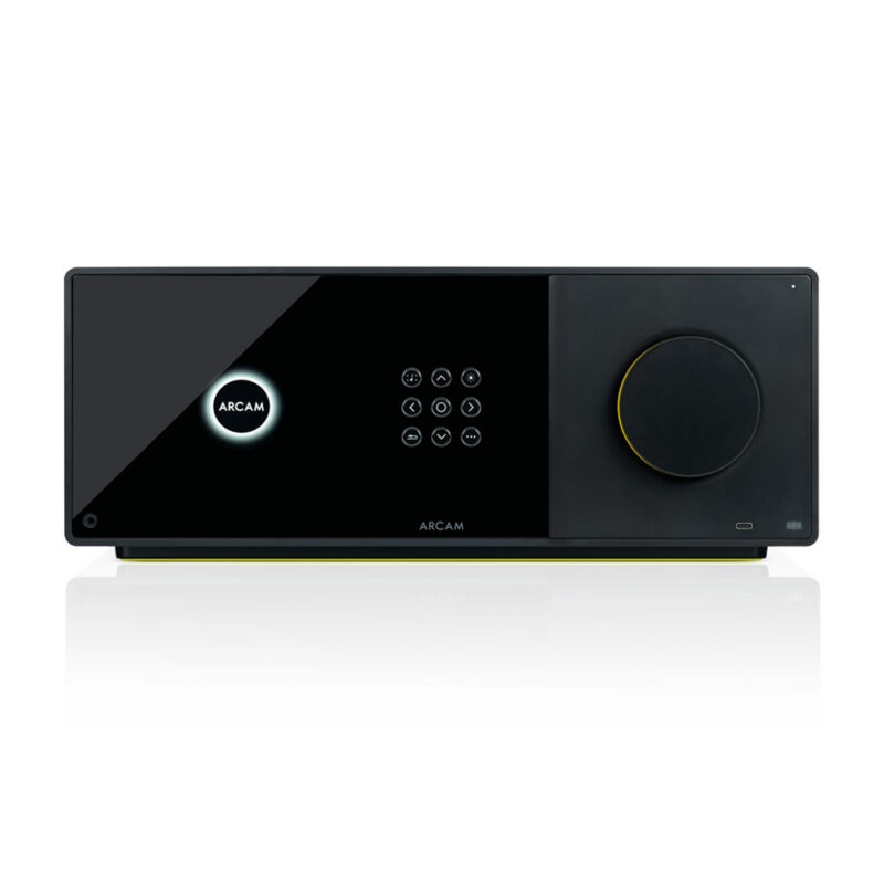 Arcam AVA15 surroundreceiver med 9-kanaler
